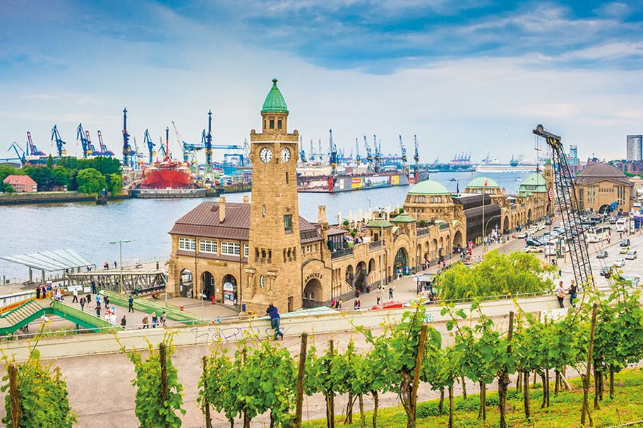 Hamburg, St. Pauli Landungsbrücken