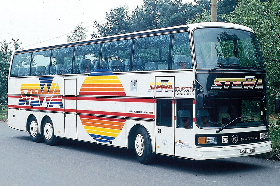 Kässbohrer S 216 HDS
