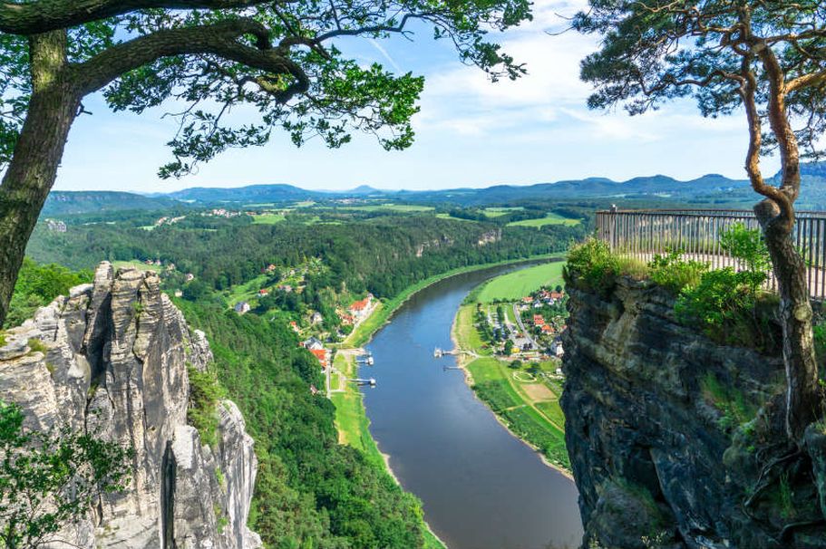 Flusskreuzfahrt Elbe und Moldau - Sächsische Schweiz