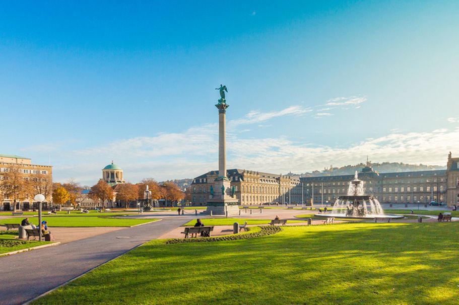 Städtereise Stuttgart - Schlossplatz 