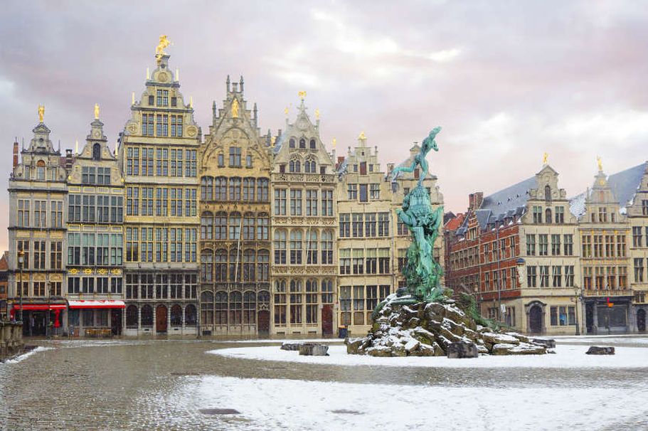 Städtereise Antwerpen - Brabo Brunnen