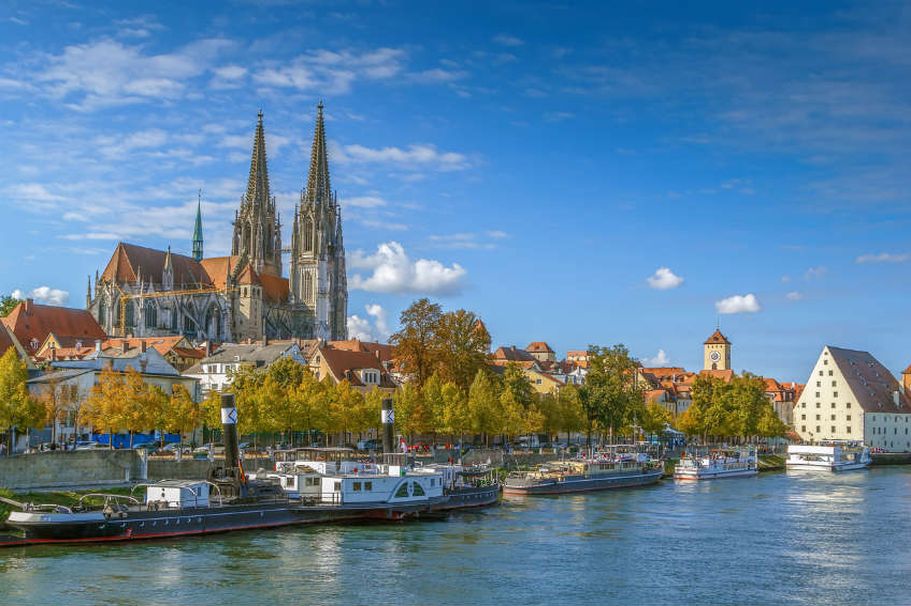 Städtereise Regensburg - vom Wasser aus